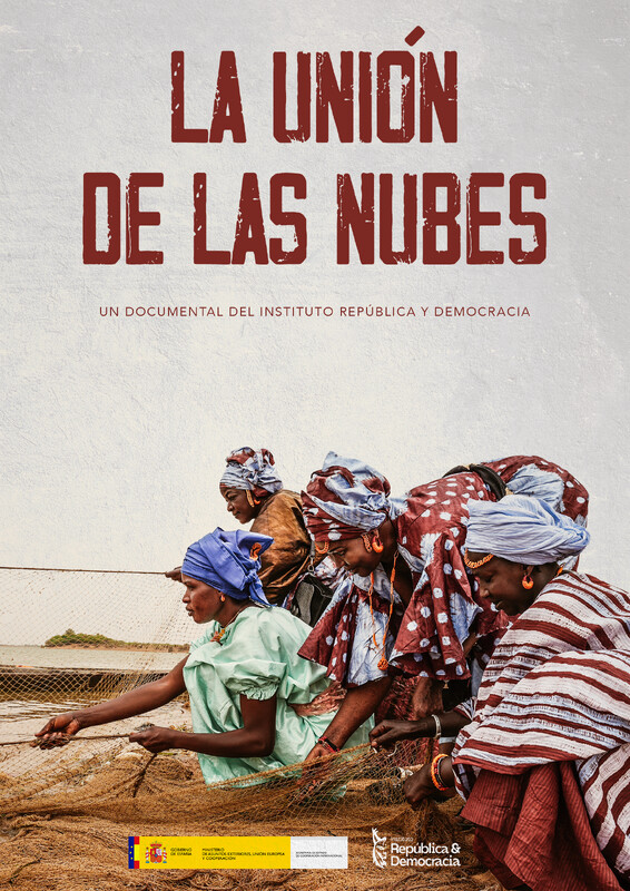 LA UNIÓN DE LAS NUBES